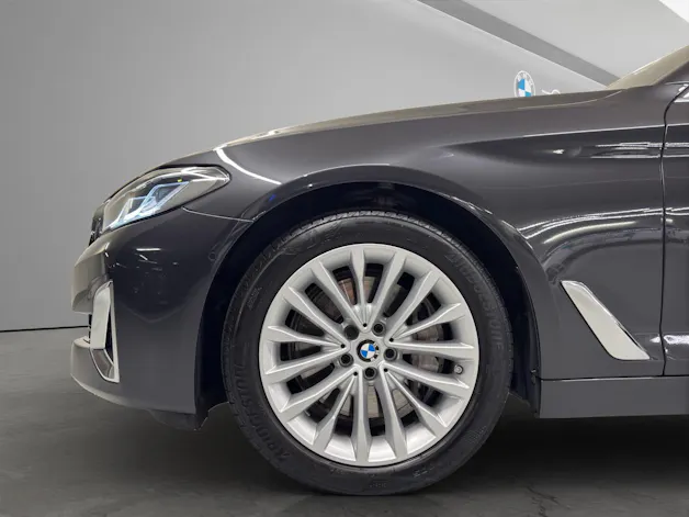 BMW 530d xDrive SAG Touring