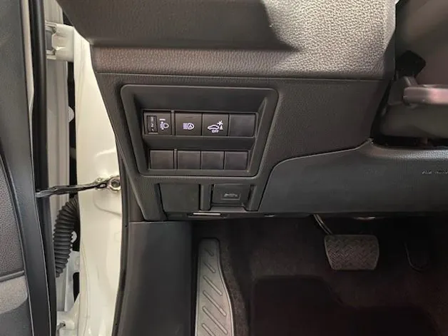 Toyota Hilux Double Cab.-Pick-up 59KWh Comfort