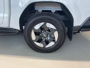 Toyota Hilux Double Cab.-Pick-up 59KWh Comfort
