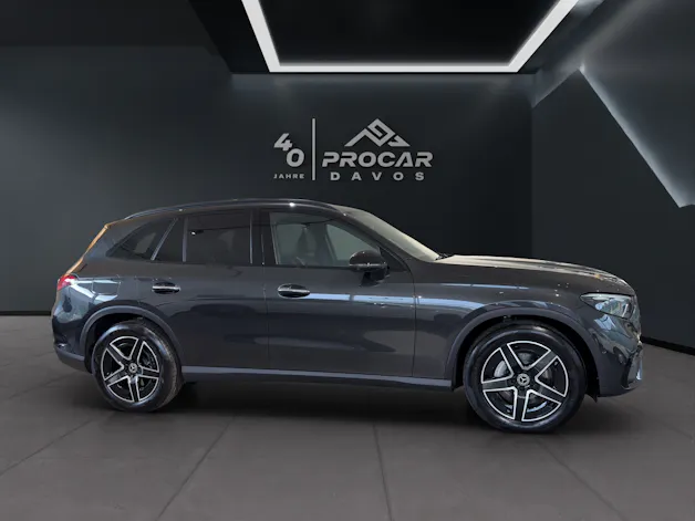 Mercedes-Benz GLC 220 d AMG Line 4matic