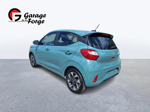 Hyundai i10 1.2 Amplia Mangrove Green Pearl