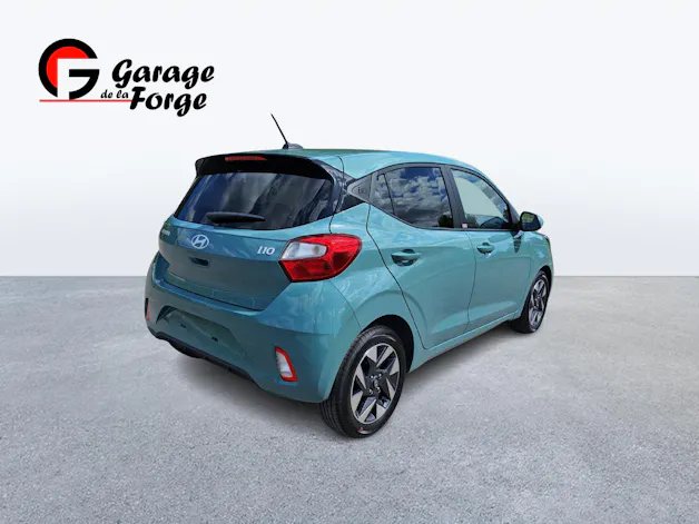 Hyundai i10 1.2 Amplia Mangrove Green Pearl
