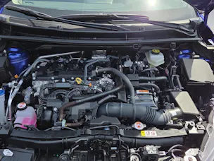 Toyota Yaris 1.5 VVT-i HSD Trend