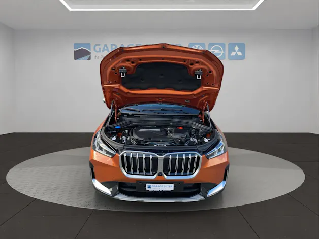 BMW X1 23d xDrive paddles