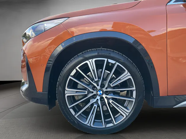 BMW X1 23d xDrive paddles