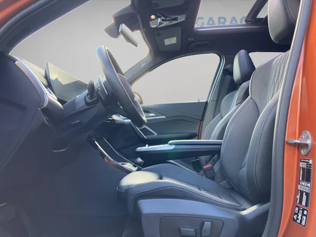 BMW X1 23d xDrive paddles