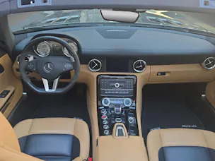 Mercedes-Benz SLS AMG Roadster