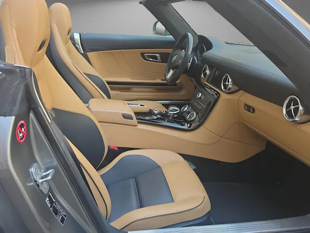 Mercedes-Benz SLS AMG Roadster