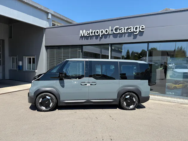 Kia PV5 Passenger 71.2 kWh Plus