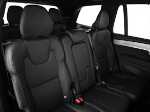https://vehicle.imgix.net/4361188/05f6b60b-88fb-4f56-83bd-7d958bb33875.jpg