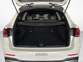 https://vehicle.imgix.net/4361189/f2878d6f-5ebd-4a6f-b7b6-45ea7736d7de.jpg