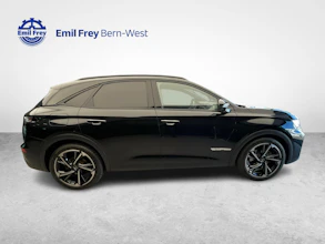 https://vehicle.imgix.net/4361204/12ffff60-113d-410a-8e97-67a52cccd1ea.jpg