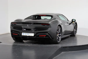 Fahrzeugbild FERRARI 296 GTB 3.0 Turbo