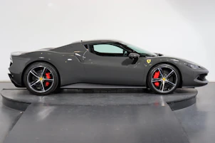 Fahrzeugbild FERRARI 296 GTB 3.0 Turbo