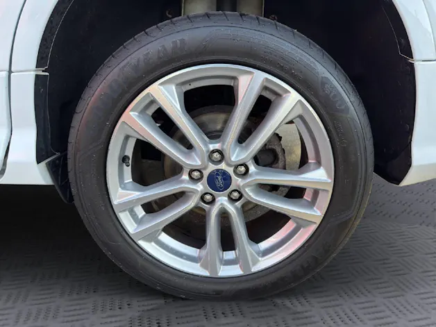Ford Kuga 2.0 TDCi 150 Carving FPS