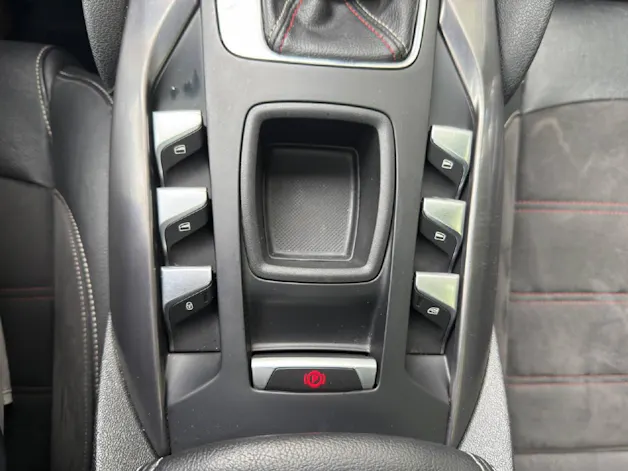 DS Automobiles 5 2.0 BlueHDi 180 Performance L.