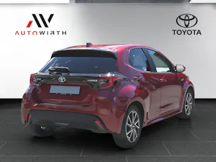 Toyota Yaris 1.5 VVT-i HSD Trend