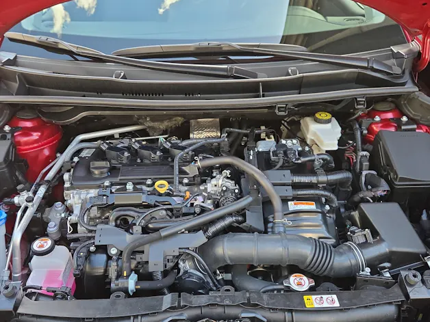 Toyota Yaris 1.5 VVT-i HSD Trend