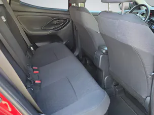 Toyota Yaris 1.5 VVT-i HSD Trend