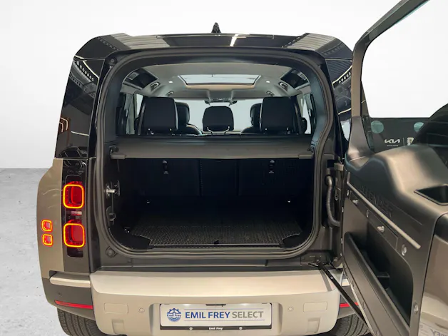 Land Rover Defender 110 3.0 D I6 300 HSE