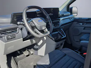Ford Tourneo C bus 340 L2 2.5 Duratec 233 Titanium X PHEV