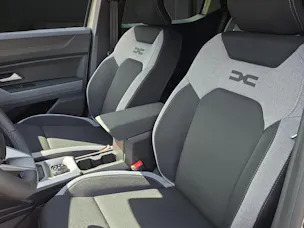 Dacia Duster 1.2 Hybrid Journey 4WD