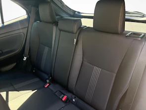 Fahrzeugbild TOYOTA Yaris Cross 1.5 VVT-i HSD Adventure AWD-i