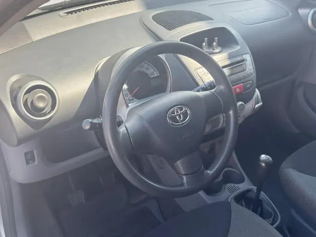 Toyota Aygo 1.0 VVT-i Linea Terra