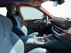 BMW XM Plug-in Hybrid