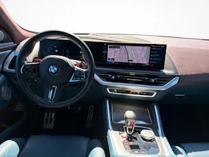 BMW XM Plug-in Hybrid