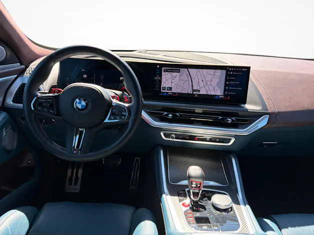 BMW XM Plug-in Hybrid