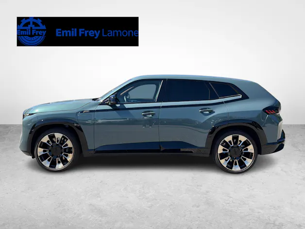 BMW XM Plug-in Hybrid