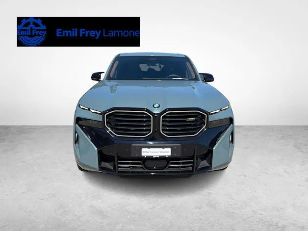 BMW XM Plug-in Hybrid