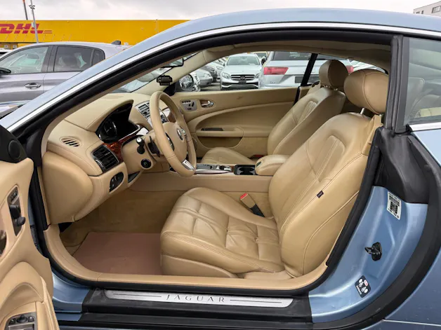 Jaguar XK Coupé 4.2 V8