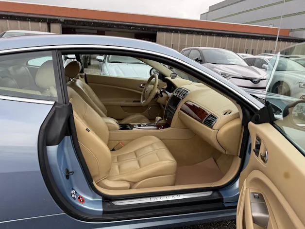Jaguar XK Coupé 4.2 V8