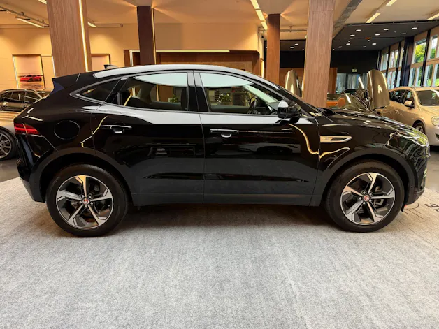 Jaguar E-Pace 2.0 D I4 200 SE AWD