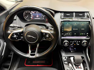 Jaguar E-Pace 2.0 D I4 200 SE AWD