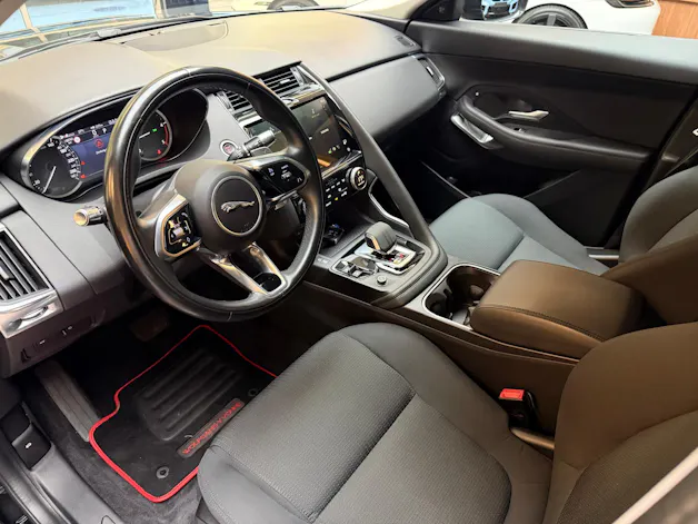 Jaguar E-Pace 2.0 D I4 200 SE AWD