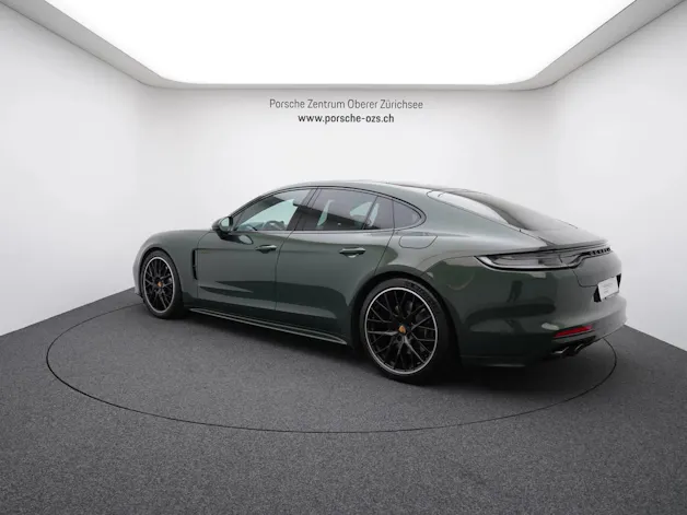 Porsche Panamera 4 E-Hybrid Platinum Edition