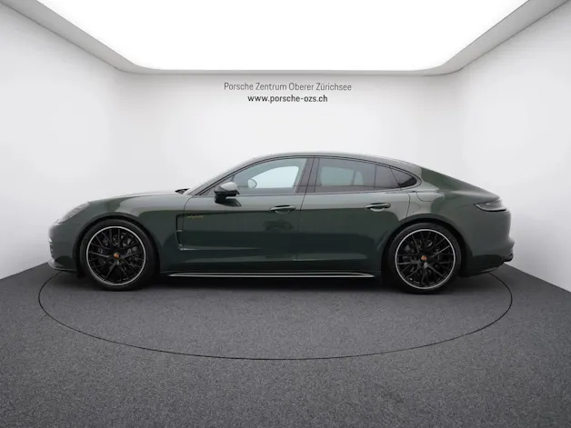 Porsche Panamera 4 E-Hybrid Platinum Edition