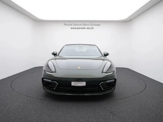 Porsche Panamera 4 E-Hybrid Platinum Edition