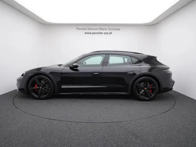 Porsche Taycan 4S Cross Turismo