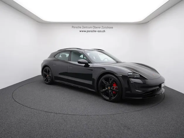 Porsche Taycan 4S Cross Turismo