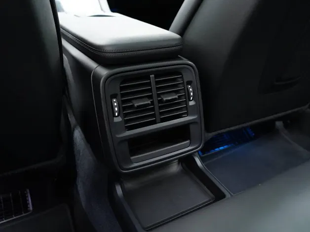 Porsche Taycan 4S Cross Turismo