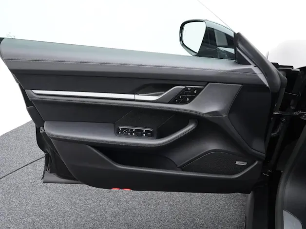 Porsche Taycan 4S Cross Turismo