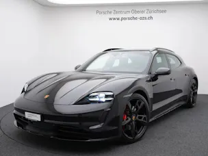 Porsche Taycan 4S Cross Turismo