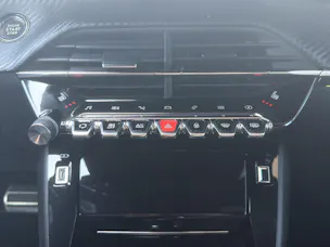 Peugeot 208 e-GT