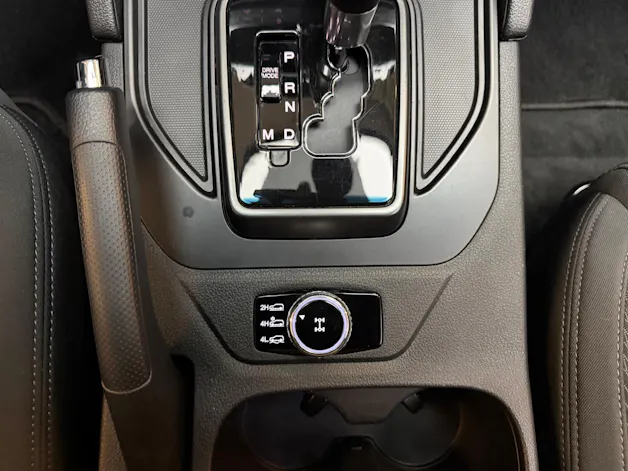 SsangYong Grand Musso 2.2 e-XDI Sapphire