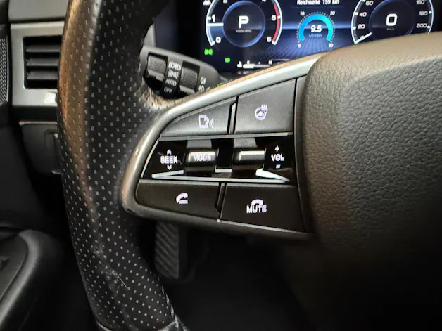 SsangYong Grand Musso 2.2 e-XDI Sapphire