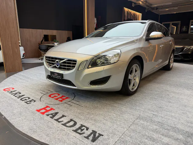 Volvo V60 2.0 D3 Summum